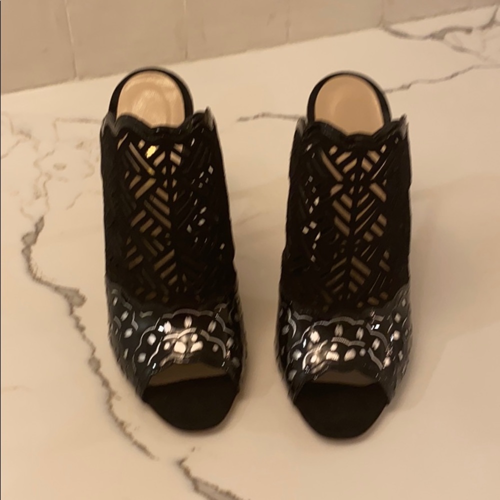 DESIGNER - Brand New never worn outside the store!